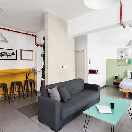 Rena'S House Smart Hotel-2